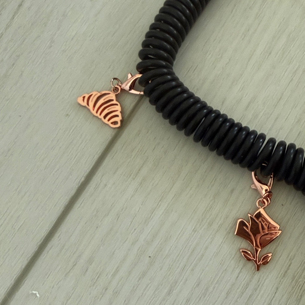 Native union Rose Gold retro Goddess Phone handset for cell phone w charms $40 - Picture 3 of 6